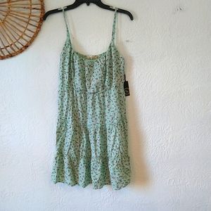 Women's Midi Floral Dress NWT